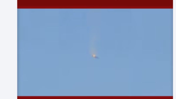 لحظة سقوط طائرة