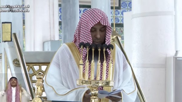  الشيخ صلاح البدير خطيب المسجد النبوي