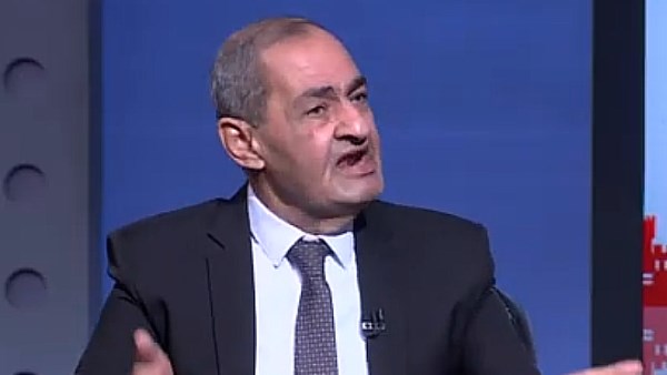 الكاتب الصحفي أسامة الدليل 