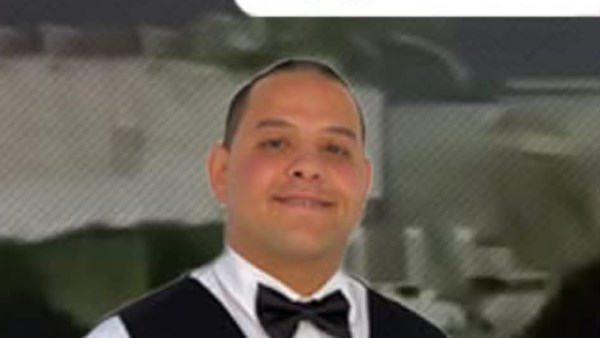 36 سنة صبر ومعاناة| شاب يكشف ظلم والده المليونير.. رفيقه بالعمل: رأيت معاناة صديقي