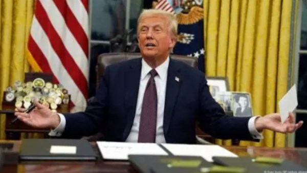  تصعيد جديد يلوح في الأفق| إيران تتحدى ترامب مجددا بعد تمديد مهلة فتح «هرمز»… تفاصيل