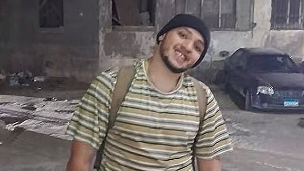 اختفاء شاب مريض بالإسكندرية… وشاهد عيان:رأيت والد يبحث في "المندرة" دون أن يعثر على خبر