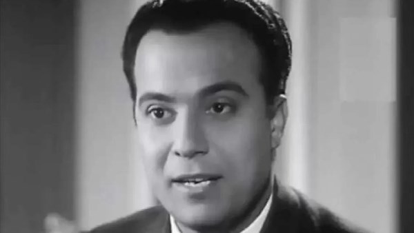 الفنان كارم محمود 