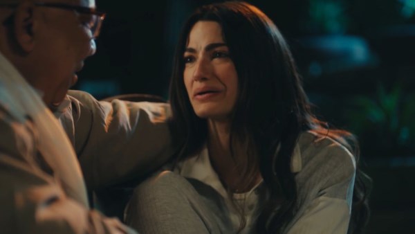 مسلسل «إفراج».. تارا عماد تتلقى هي وأسرتها بلاغاً بالطرد