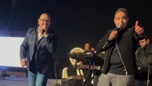 هشام عباس ومحمد عدوية 