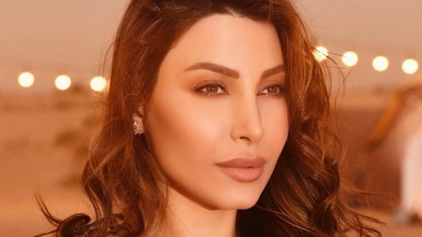 المطربة اللبنانية يارا 