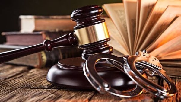 وقف تنفيذ الحكم مؤقتا في هذه الحالة.. طبقا لقانون الإجراءات الجنائية وقف تنفيذ الحكم مؤقتا في هذه الحالة.. طبقا لقانون الإجراءات الجنائية