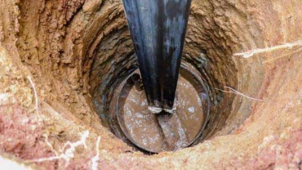 5 سنوات مدة الترخيص بحفر البئر الجوفي وفقا لـ قانون الري