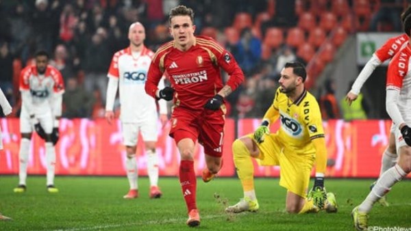 دينيس إيكيرت