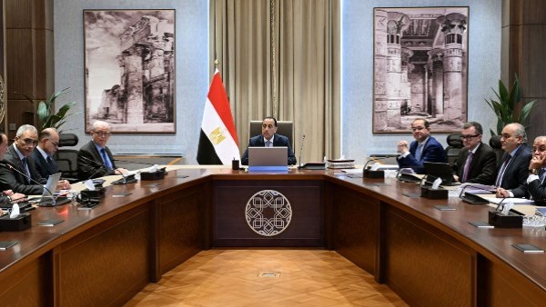 توجيهات رئاسية باختيار المناصب وفق معايير مُحوكمة.. نواب: تدعم كفاءة الأداء الحكومي.. والأكاديمية الوطنية للتدريب شريك أساسي في إعداد الكوادر