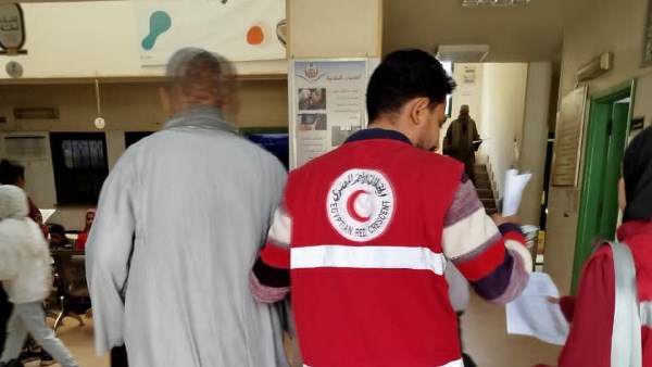 الهلال الأحمر 