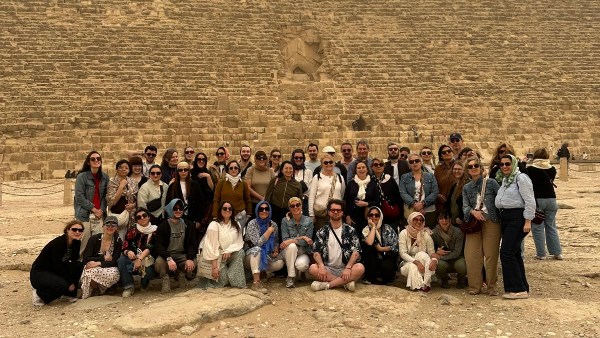 منظم رحلات فرنسي 