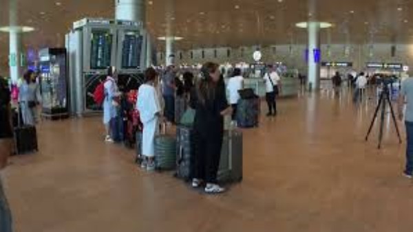 فتح مطار بن جوريون 