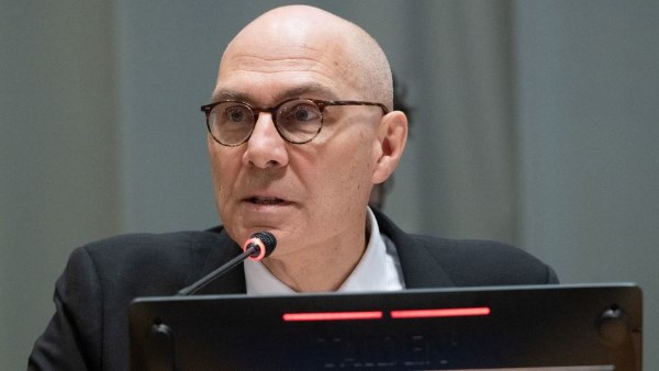 مفوض حقوق الإنسان 