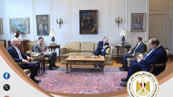 وزير التعليم العالي 