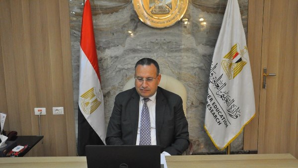 وزير التعليم العالي 