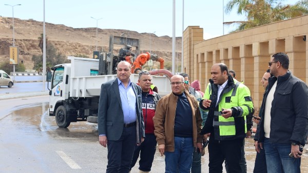 جانب من المتابعة 