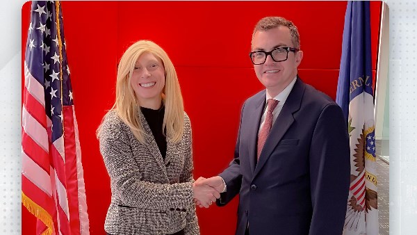 جانب من اللقاءات 