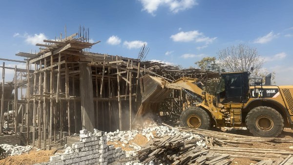 جانب من الحدث 