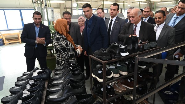 صناعه الجلود