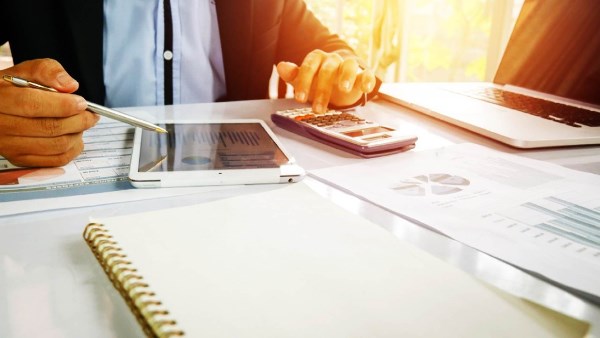 الرقابة المالية: 943  شركة تزاول نشاط التخصيم بنهاية ديسمبر 2025