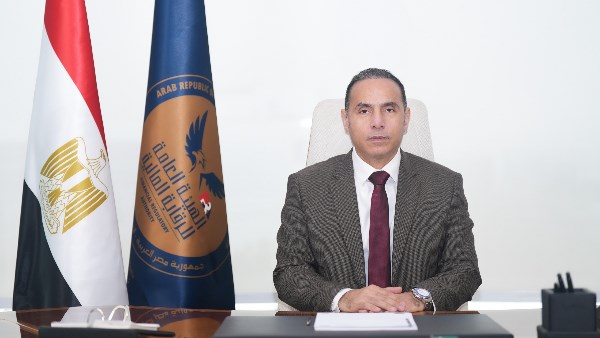 الدكتور إسلام عزام رئيس هيئة الرقابة المالية 