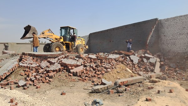 ازالة بناء مخالف