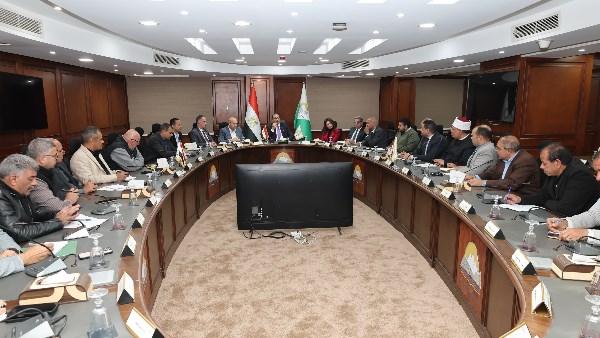 الدكتور أحمد الأنصاري محافظ الجيزة 