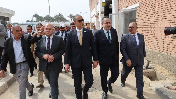 الدكتور أحمد الأنصاري محافظ الجيزة 