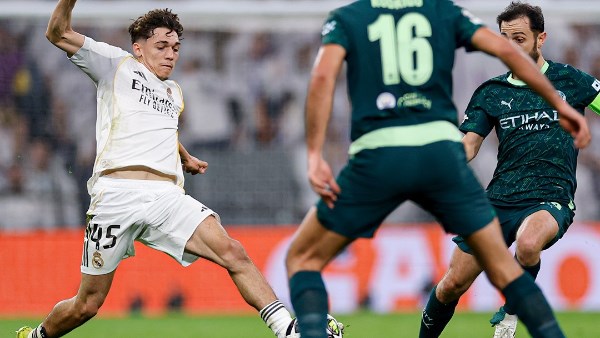 4 مباريات فى ليلة الحسم| ريال مدريد يختبر كبرياء مانشستر سيتي.. هل تحدث المعجزة بملعب الاتحاد أم يؤكد الملكي هيمنته الأوروبية؟