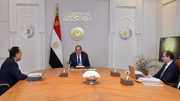 رسميًا.. الحكومة تعلن تفاصيل زيادة المرتبات والحد الأدنى للأجور بهذا الموعد 