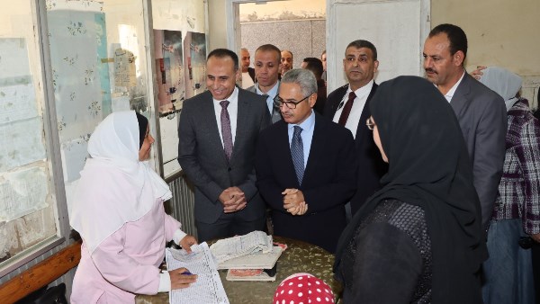 محافظ بني سويف يزور مستشفى الفشن المركزي للوقوف على مستوى الخدمة وانتظام العمل
