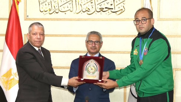 محافظ بني سويف 