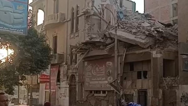 انهيار منزل بميدان بالاس 