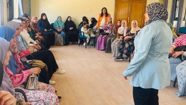 ندوات توعوية وتثقيفية 