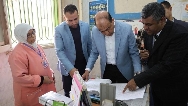 محافظ المنيا يتفقد الوحدة الصحية بقرية طهنشا