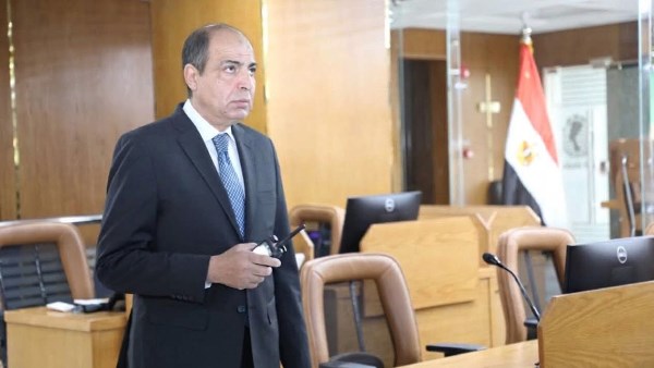 محافظ المنيا يتابع تطورات حالة الطقس