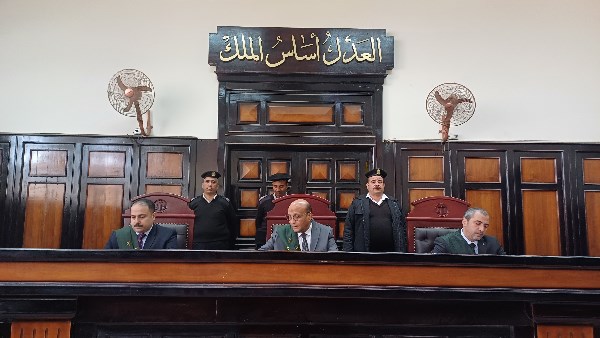 هيئة الدائرة الحادية عشر بمحكمة جنايات أسيوط 