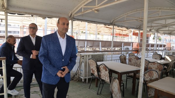 محافظ أسيوط يتفقد مرسى الحمراء ومرسى حورس السياحي