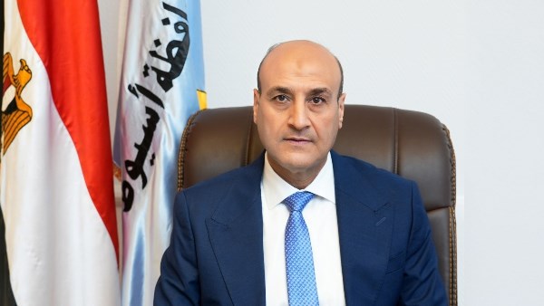 اللواء محمد علوان محافظ أسيوط 