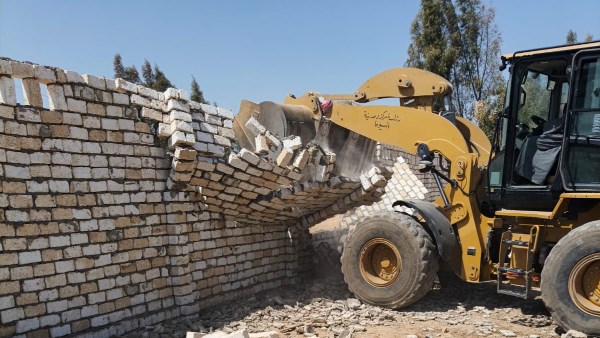 إزالة التعديات بأسيوط 