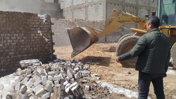 إزالة التعديات بأسيوط 