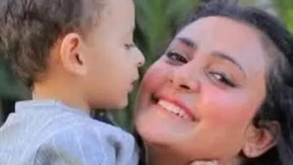 الراحلة وصغيرها