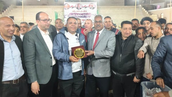 جانب من التكريم