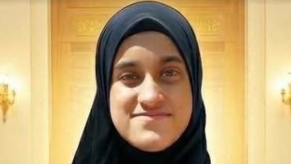 الفائزة بالمركز الأول 