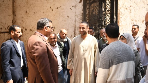 جولة محافظ قنا 