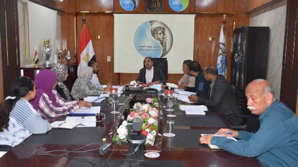  مياه الأقصر تعقد اجتماع تطوير البنية التحتية وترفيق الأحوزة العمرانية الجديدة