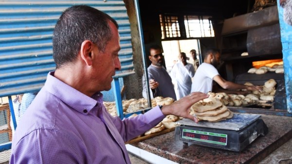 جولة ميدانية لمحافظ أسوان 