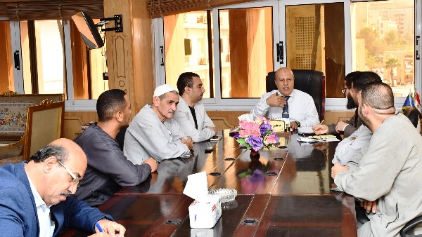 محافظ أسوان يطلق مبادرة عاجلة لخفض أسعار اللحوم إلى 380 جنيها للكيلو بدءاً من الأسبوع القادم