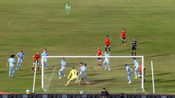 لقاء الأهلي وطلائع الجيش